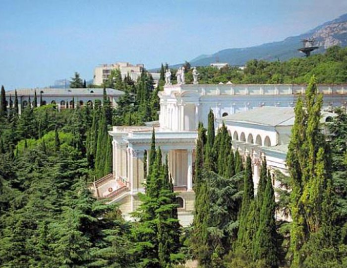 Внешний вид и территория - Санаторий «Родина»